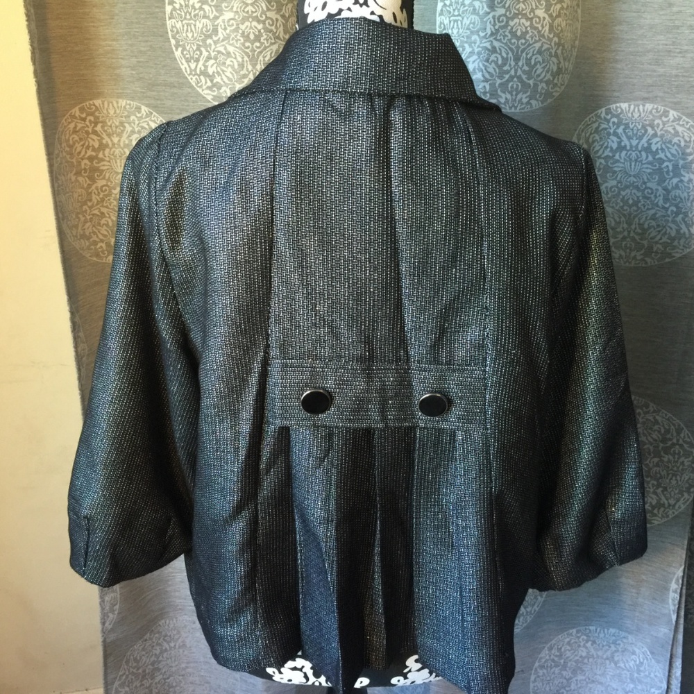 New Direction Jacket - Picture 2 of 3